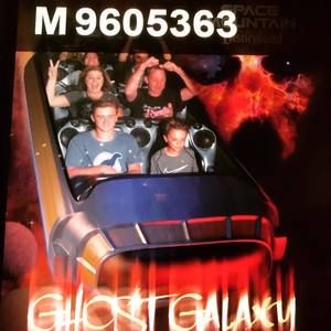 Meet your Posher, Elisha